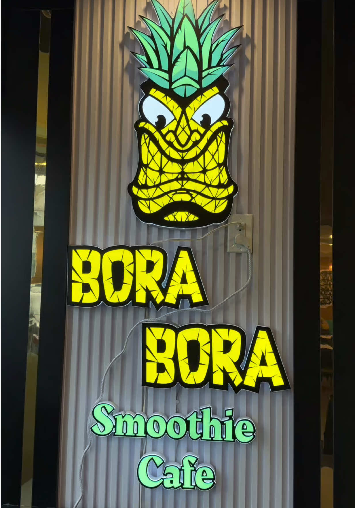 Bora Bora Smoothie Cafe 📍 966 Main St, Paterson, NJ 07503 #halal #cafe #smoothie @Bora Bora US #foodtiktok #desserts