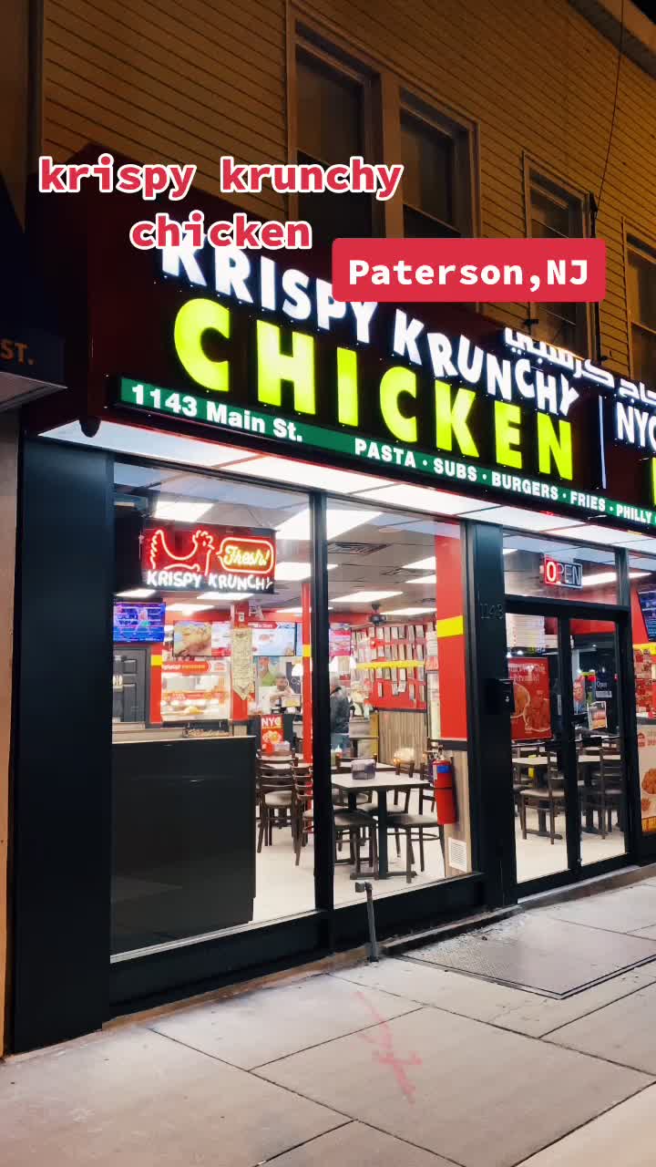 krispy krunchy chicken. Rate 9/10 #crispychicken #tiktokfood #nj #wings #viral #fyp #halaleats #tasty #chicken #travelforfood #clifton #foodie