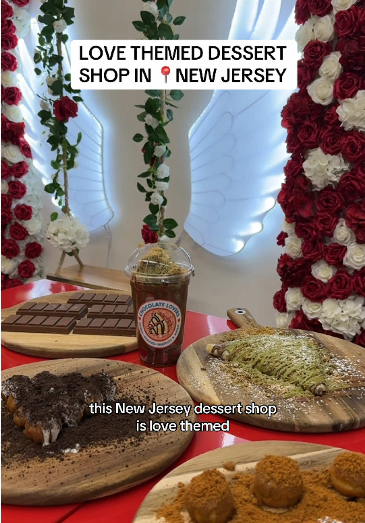 New Jersey dessert shop is love themed and they just opened their second location in Cliffside Park, New Jersey. Their first location is in Bayonne, New Jersey. This shop is called Chocolate Lovers! • #newjersey #njdessertspot #cliffsideparknj #bayonnenj #njeats #njfoodie #waffles #crepes #viraldessert