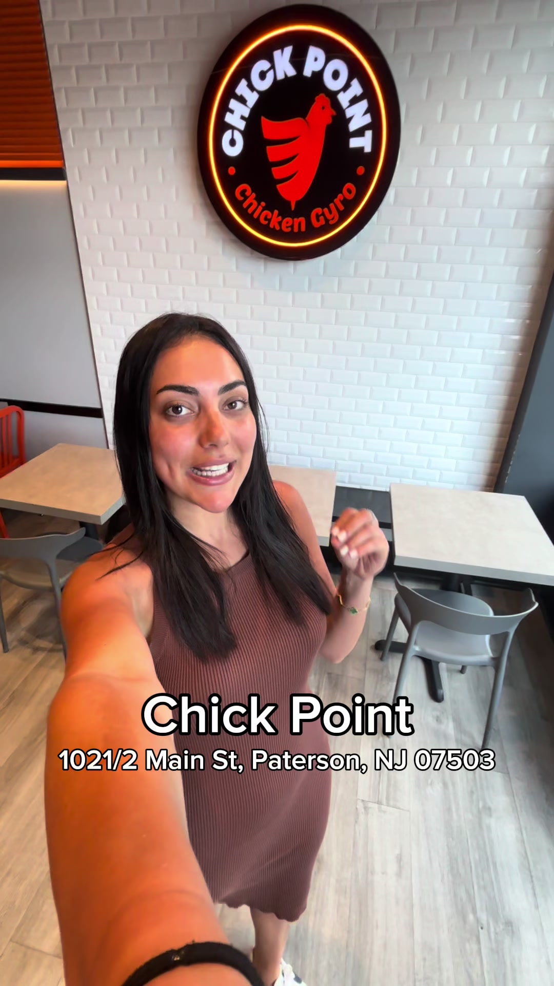 Must Try @chickpointusa in New Jersey! 🐓 
1021/2 Main St, Paterson, NJ 07503, United States

#arabsocials #arabfood #paterson